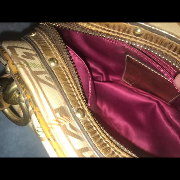 AUTHENTIC COACH SMALL PURSE GOLD - Picture 9 of 16